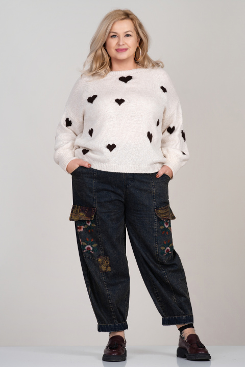 МАКСИ пуловер в светлобежово с принт кафяви сърца