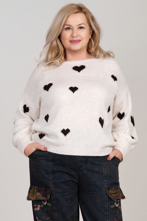 МАКСИ пуловер в светлобежово с принт кафяви сърца