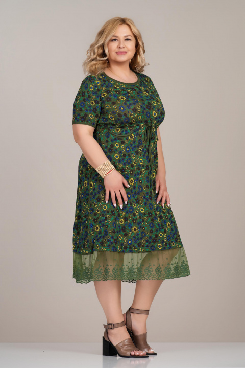 Макси рокля от фино плетиво в зелено с флорален принт, връзка в талията и тюлена платка в края