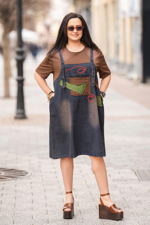 Макси рокля от памук в кафяво с деним ефект и декоративни апликации