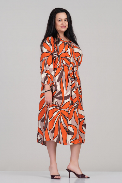 МАКСИ рокля от вискоза в оранжево с абстрактен принт и колан в талията