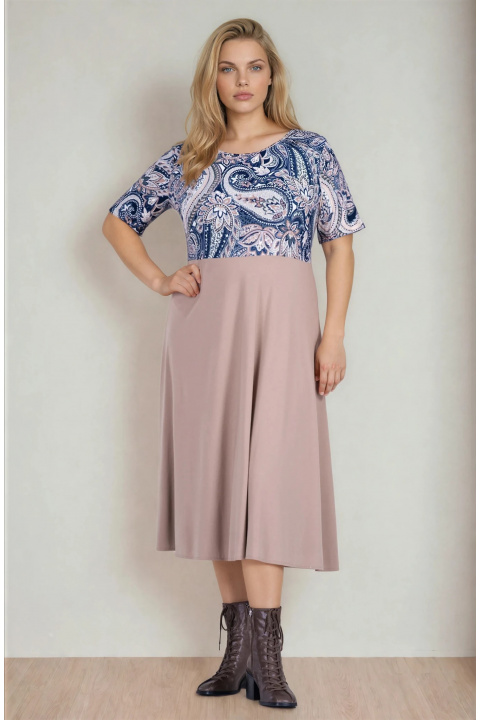 Макси рокля в бежово от две части със сако с етно мотиви