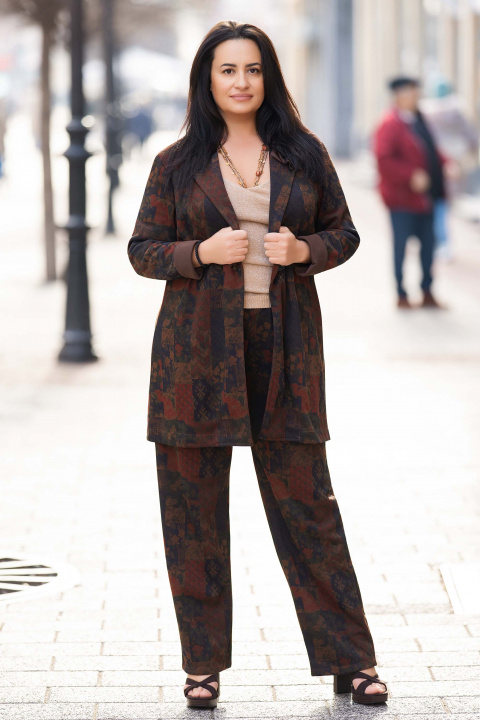 Макси сако в кафяво с етно принт и издължена кройка