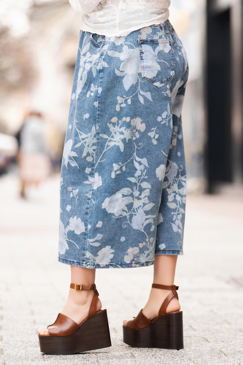 МАКСИ светлосини дънки 