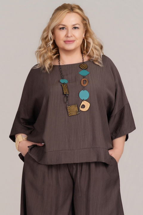 Макси туника от вискоза в тъмнокафяво със свободна кройка и обло деколте