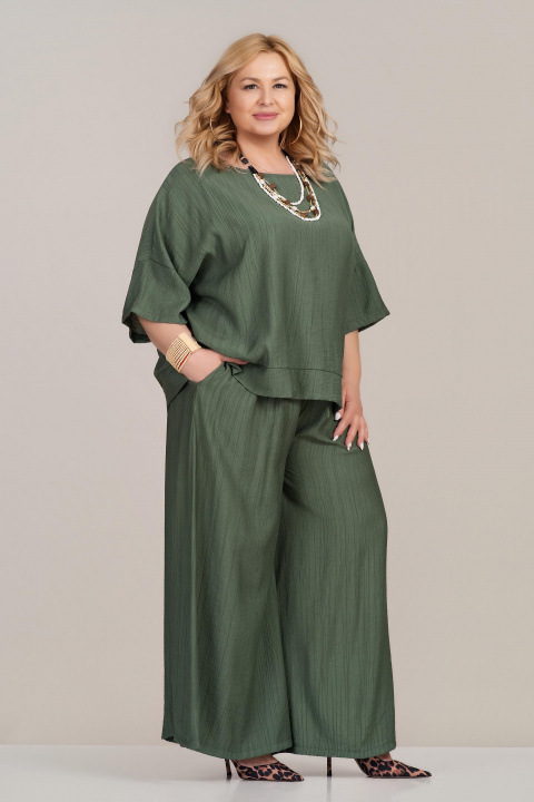 Макси туника от вискоза в зелено със свободна кройка и обло деколте