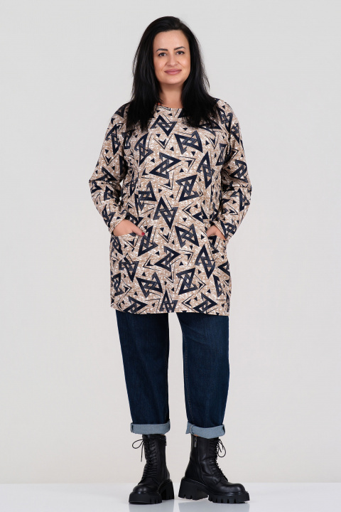 Макси туника в бежово с принт триъгълници в тъмно синьо