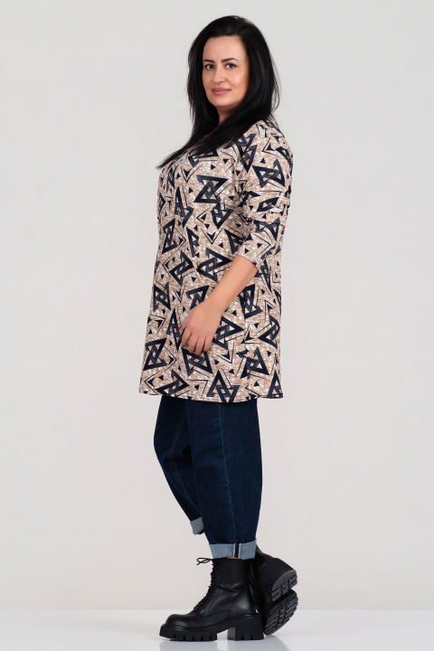 Макси туника в бежово с принт триъгълници в тъмно синьо