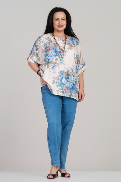 Макси туника в бежово със светлосин флорален принт и свободна кройка