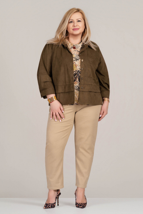 Макси велурено зелено яке с метални копчета и свободна кройка