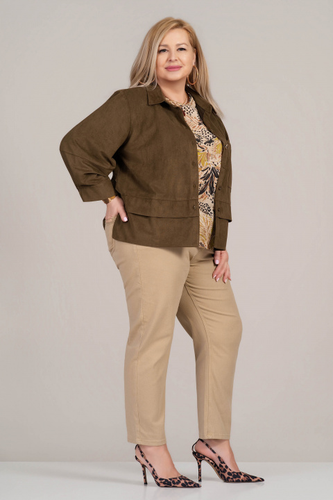 Макси велурено зелено яке с метални копчета и свободна кройка