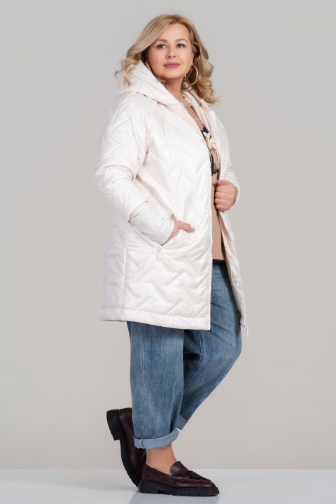 МАКСИ яке с удължена кройка в цвят ванилия и декоративни капитонирани ленти