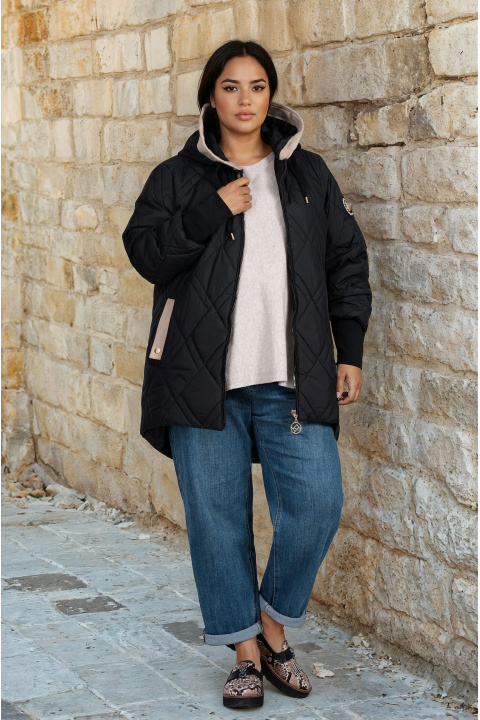 МАКСИ яке в черно с удължена кройка, качулка и бежови акценти