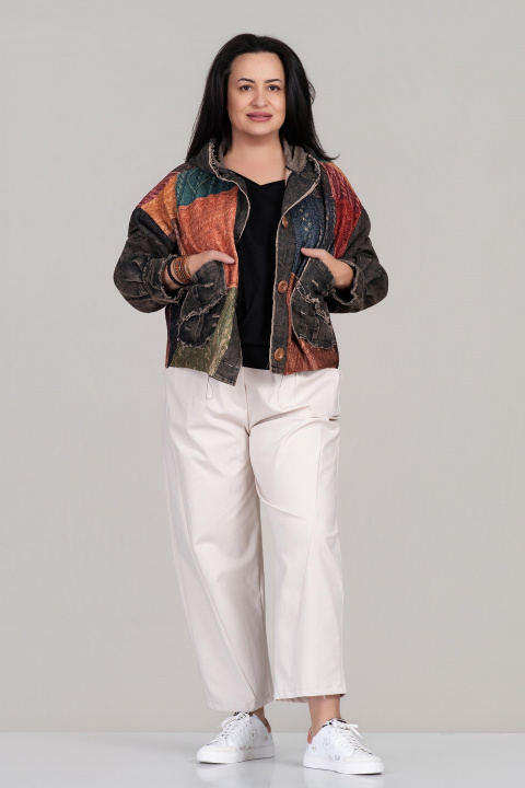 МАКСИ яке в кафяво с качулка, джобове и многоцветен принт