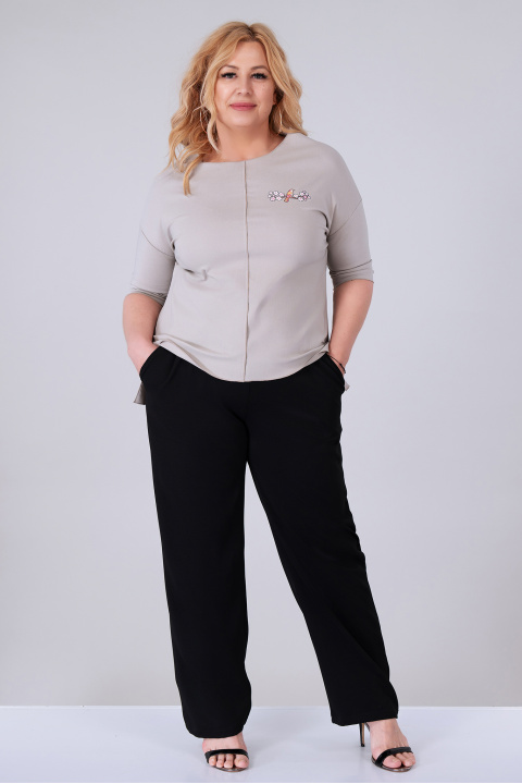 МАКСИ блуза от релефна материя в цвят визон с щампа на птиче на клонка