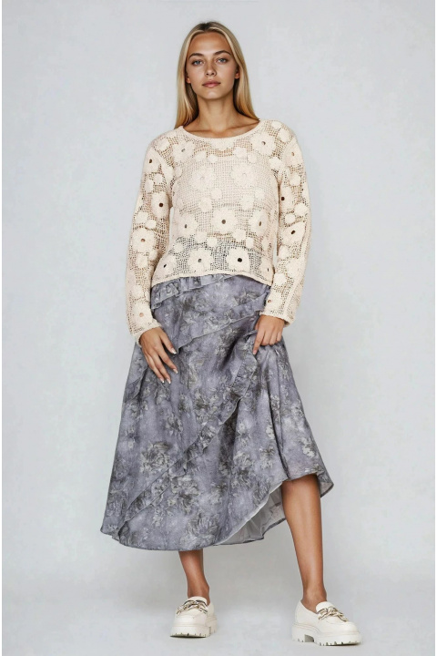 Сива миди пола с флорален принт и ефирни воали