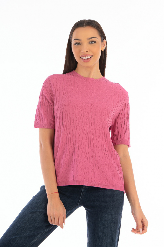 Дамска блуза от фино плетиво в розово с вертикални релефни вълни