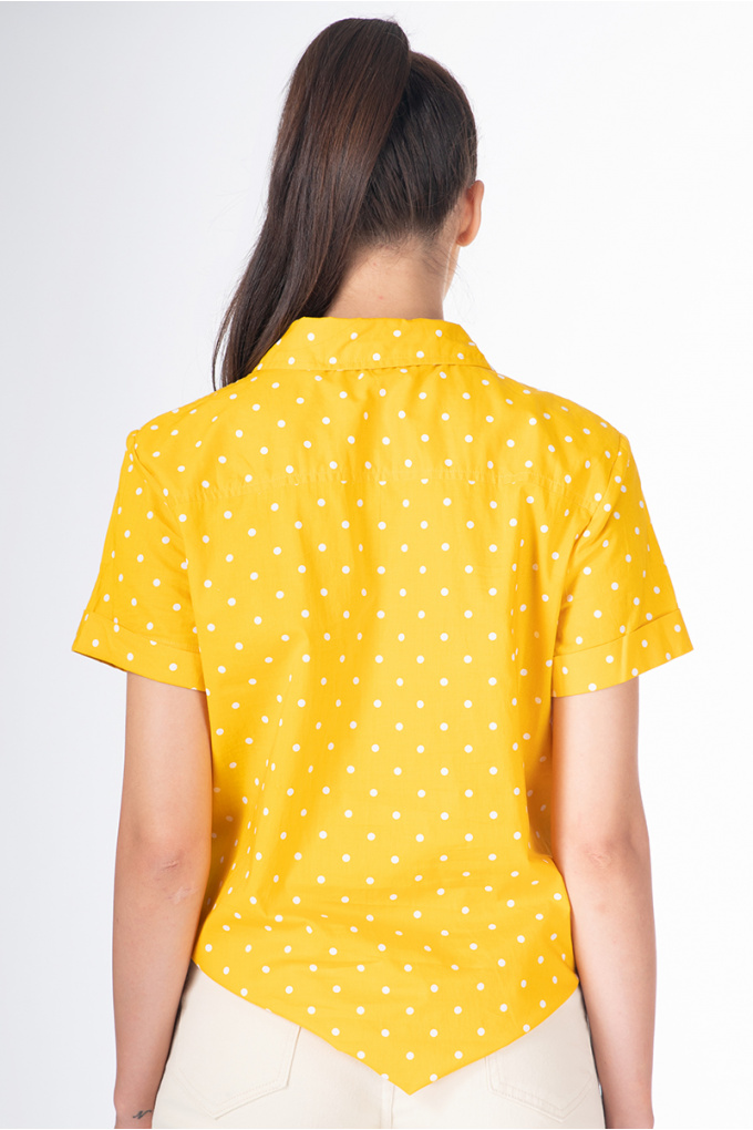 Дамска риза от памук в жълто с бели точки
