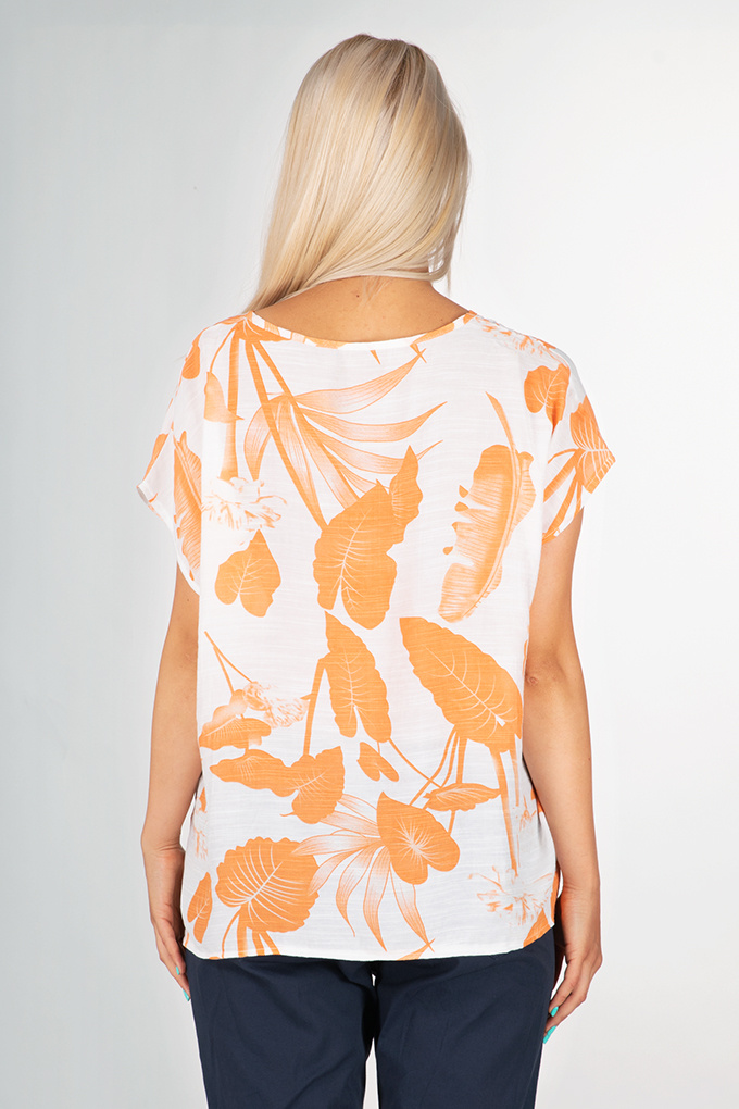 Ефирна блуза от лека материя с оранжеви листа в бяло