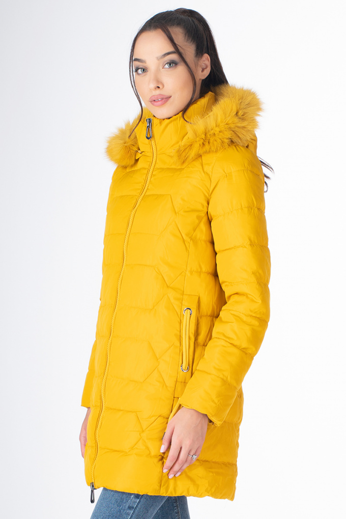 Дамско зимно яке в жълто с връзки на джобовете
