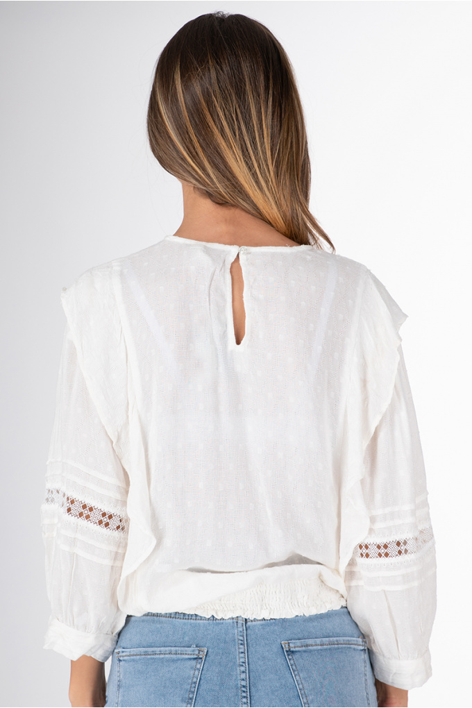 Дамска блуза в бяло с харбали и рязана бродерия