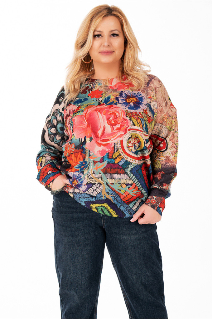 МАКСИ пуловер от меко плетиво с принт цветя в розово и синьо