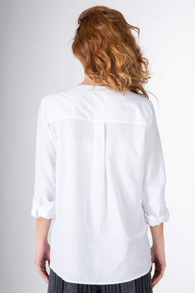 Дамска памучна риза с V-образно деколте