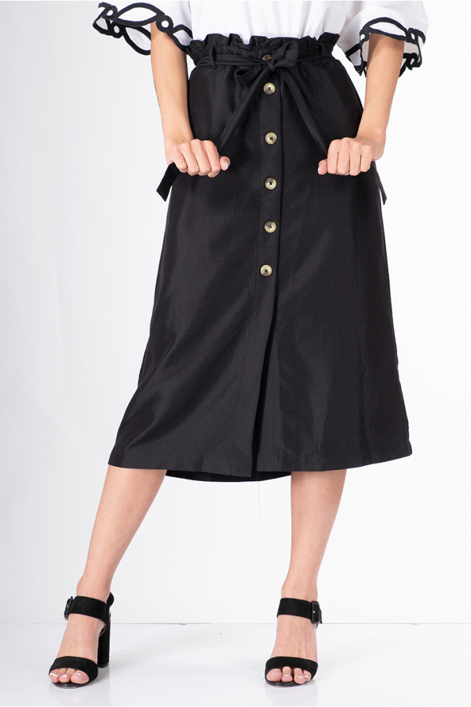 Дамска пола в черно с връзки и копчета