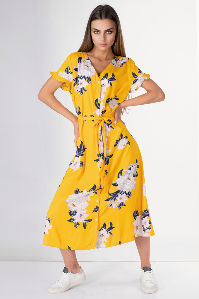 Дамска рокля с цветя на жълт фон