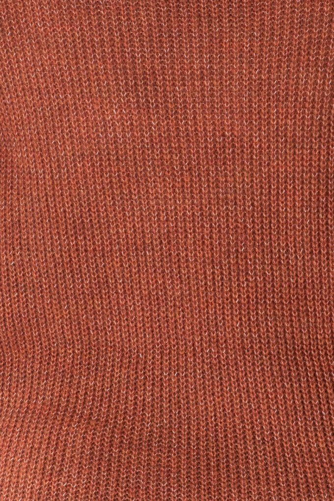 МАКСИ пуловер от меко плетиво в кафяво с остро деколте