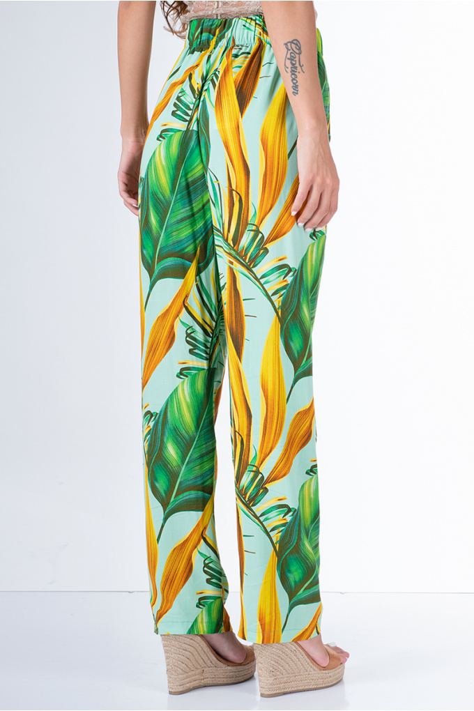 Дамски панталон със зелени тропически шарки