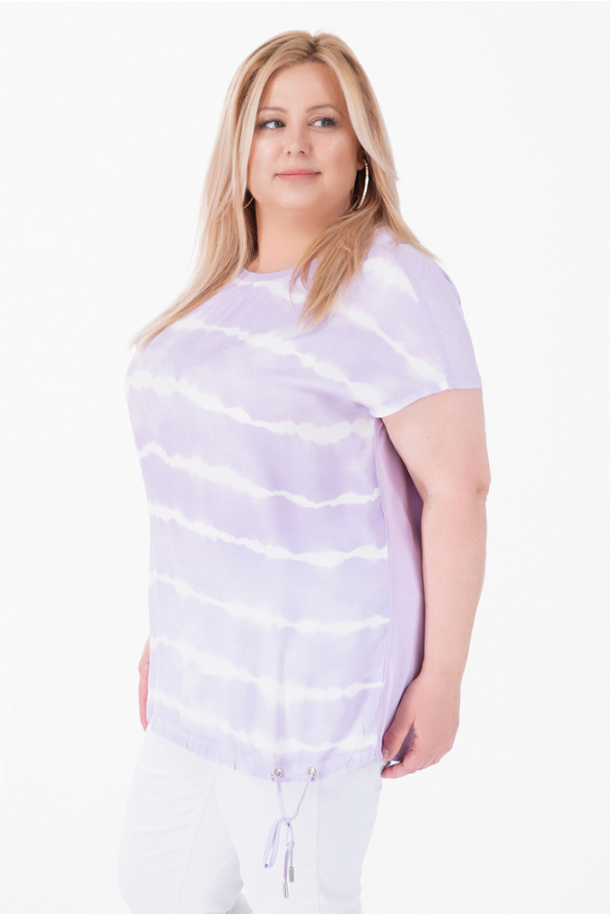 МАКСИ блуза в светлолилаво с бели вълнообразни линии