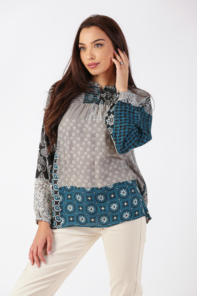 Дамска блуза с индийски принт в сиво и синьо