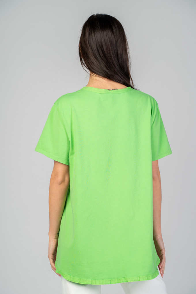 Дамска широка блуза в зелено с принт бели сърца