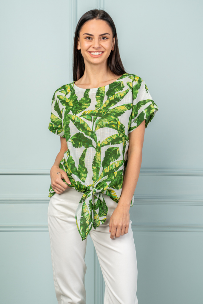 Дамска блуза в бяло с връзване отпред и принт зелени листа