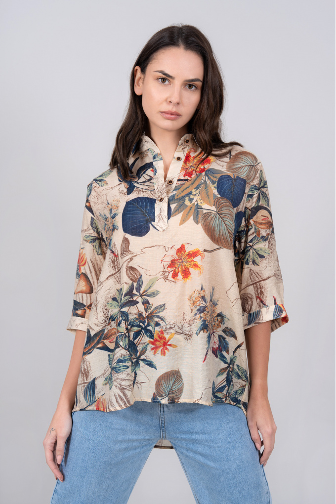 Дамска блуза от фина материя с копчета и принт листа и цветя в синьо и кафяво