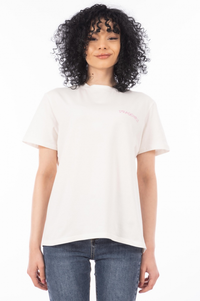Дамска тениска ''Dragonfly'' в бяло с малка розова лого щампа