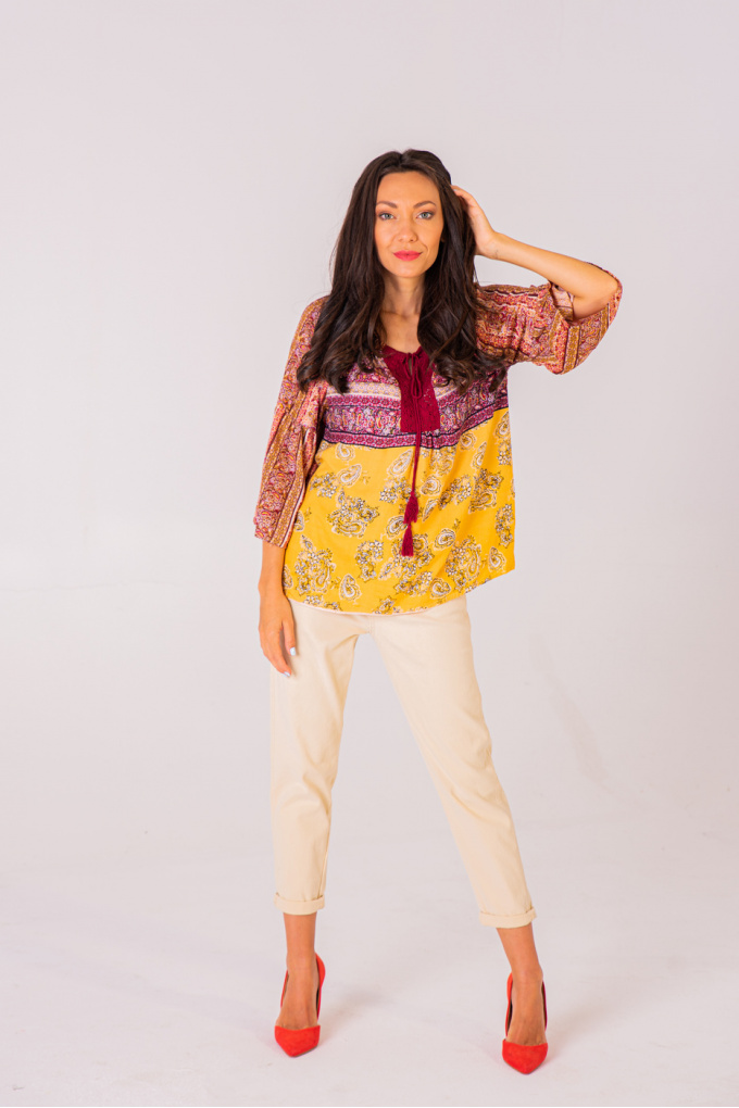 Дамска блуза акцент жълто в етно стил