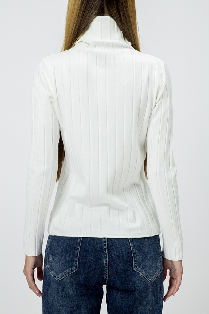 Дамски пуловер с поло яка в бяло