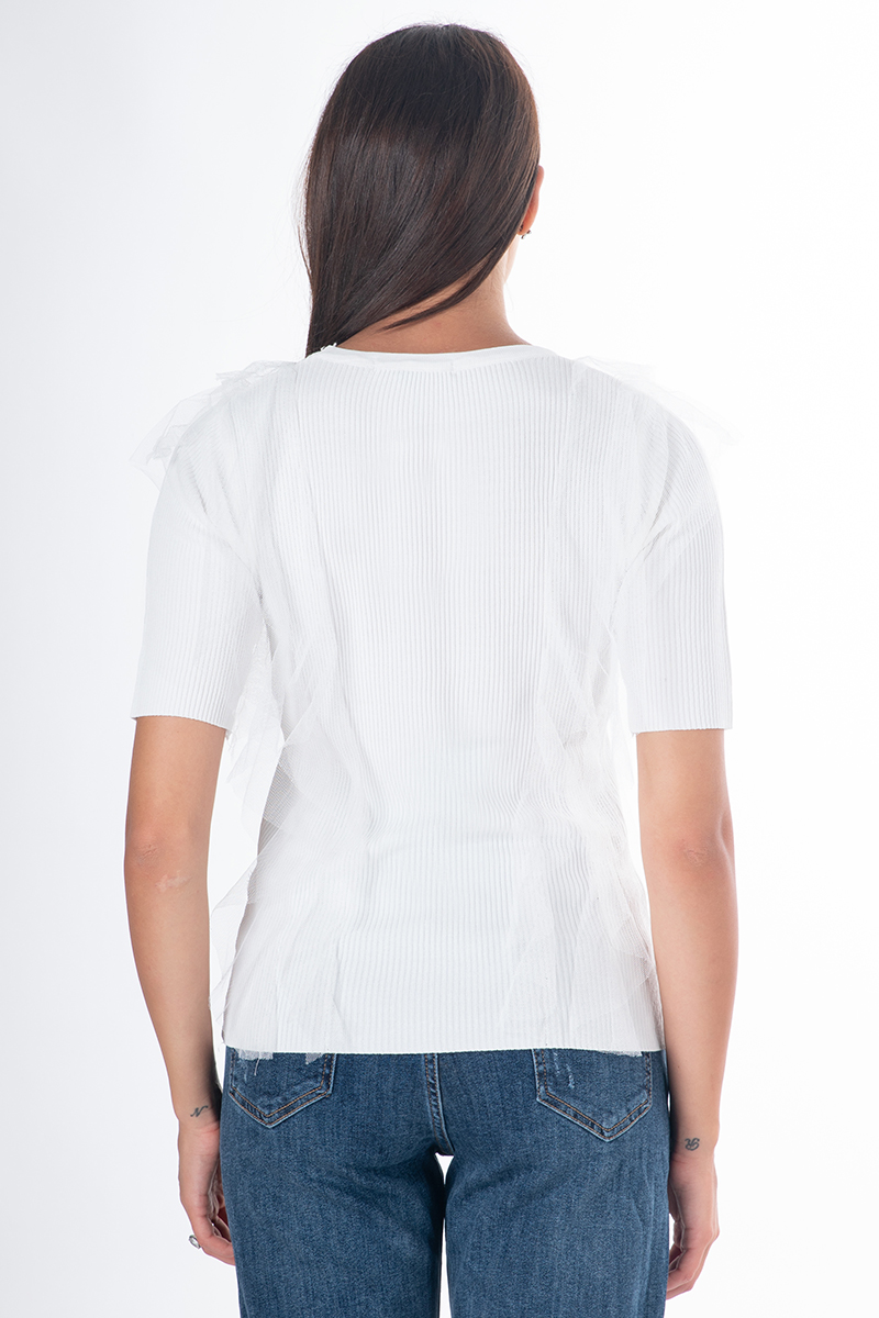 Дамска блуза в бяло от фино плетиво и тюл