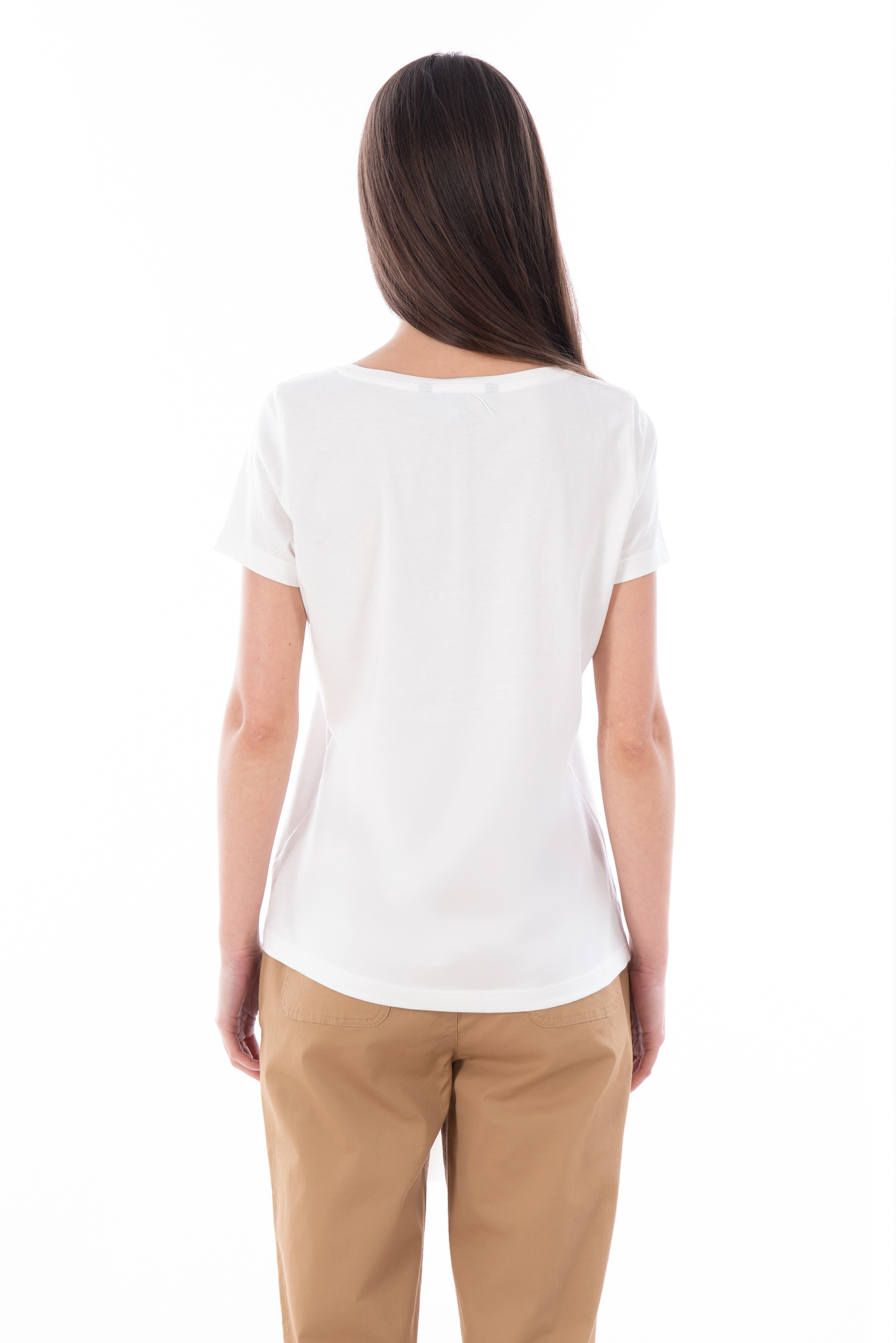 Дамска тениска в бяло с черна щампа