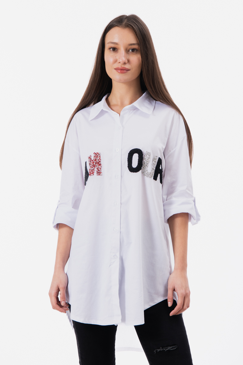 Дамска дълга риза от памук в бяло с бродерия и камъни