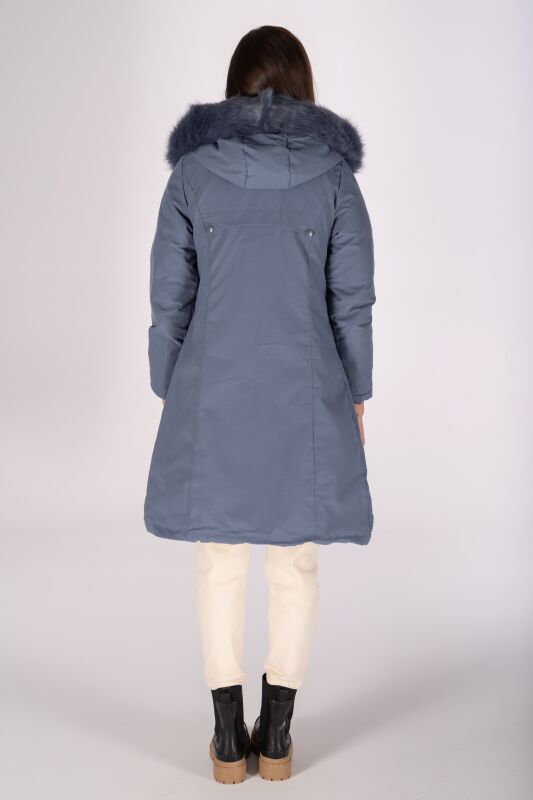 Дамско зимно двулицево яке в бежово и синьо