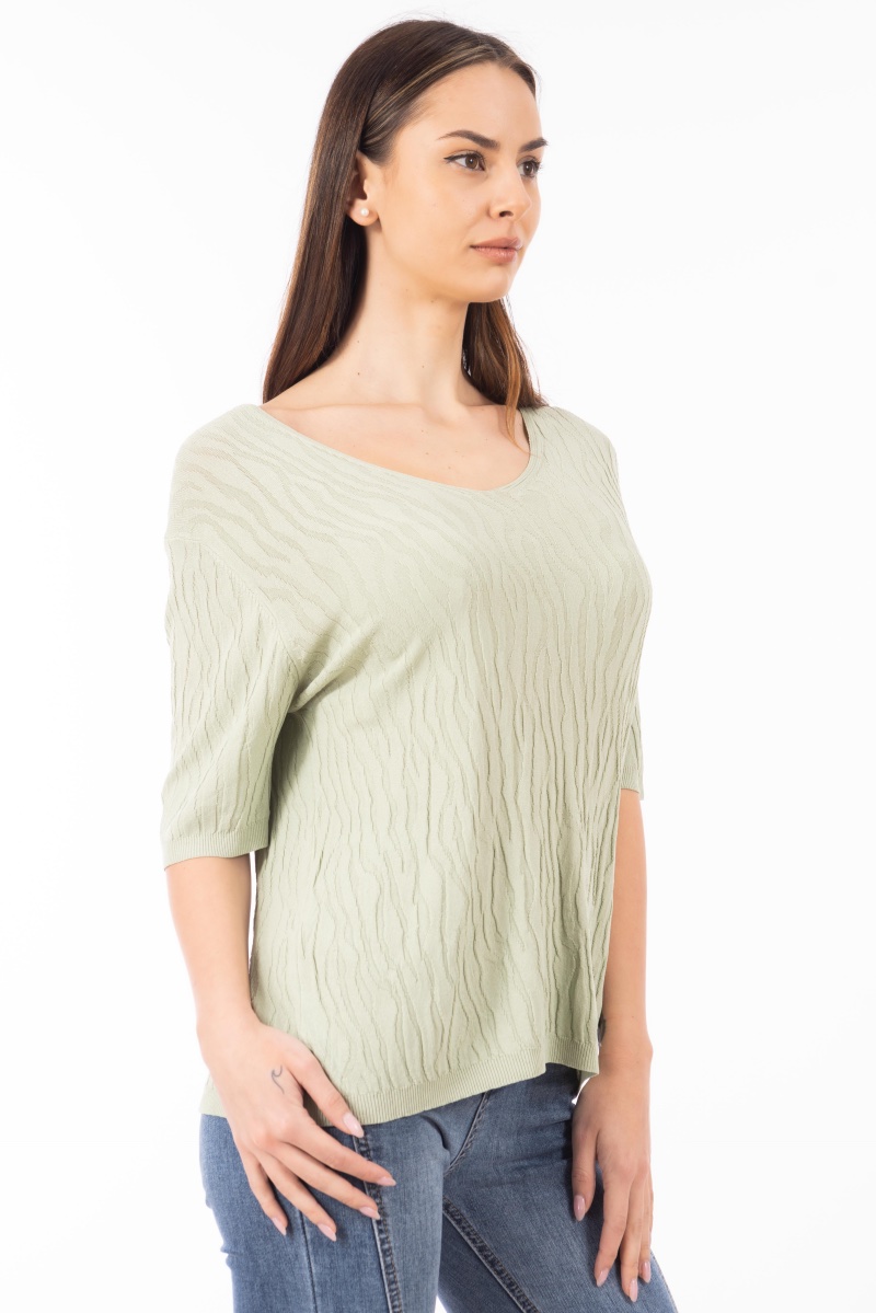 Дамска блуза от фино плетиво в зелено с релефни вертикални вълни