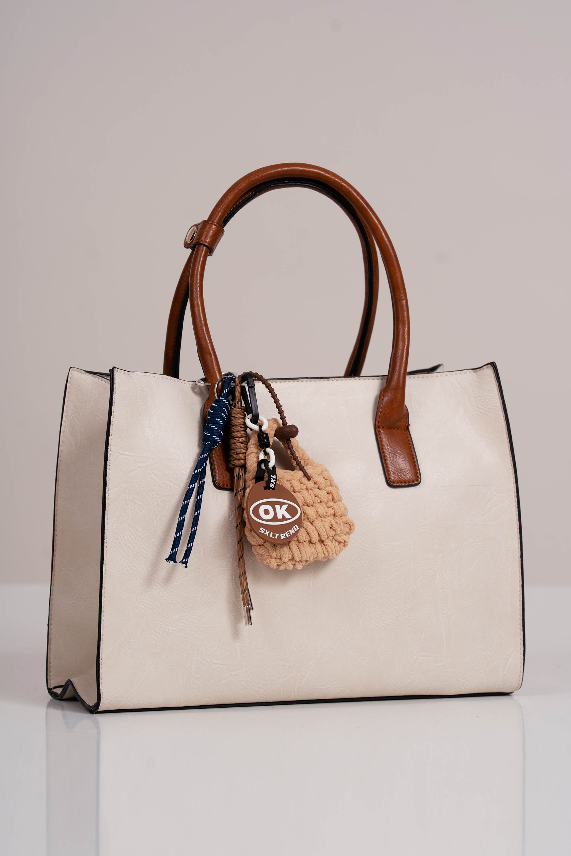 Аксесоар за чанта с плетена малка чанта с кафяви и сини връзки