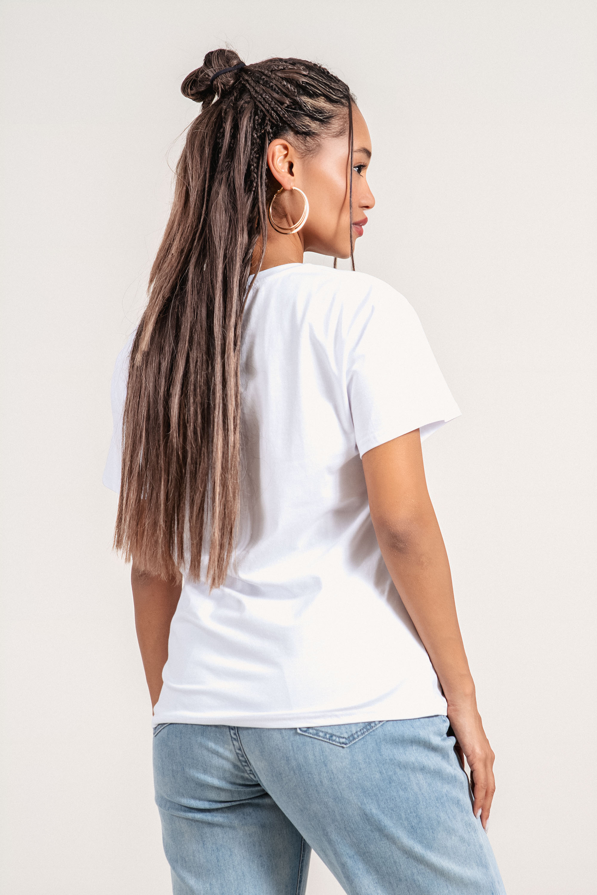 Дамска бяла памучна тениска с щампа череши с панделка и надпис