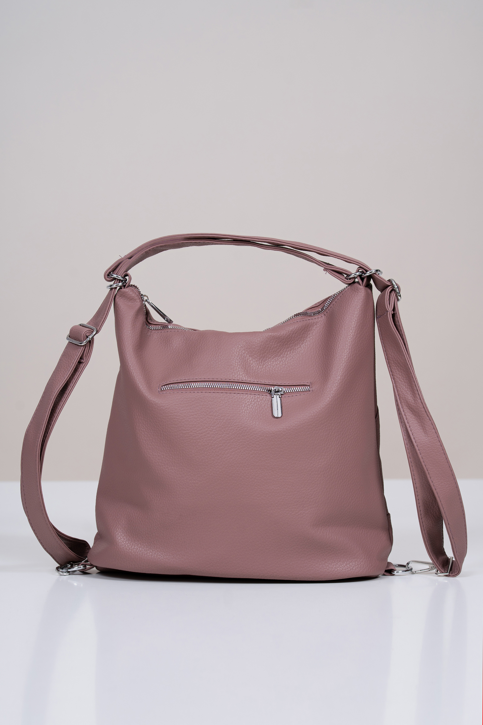 Дамска кожена чанта в цвят пепел от рози с диагонален цип