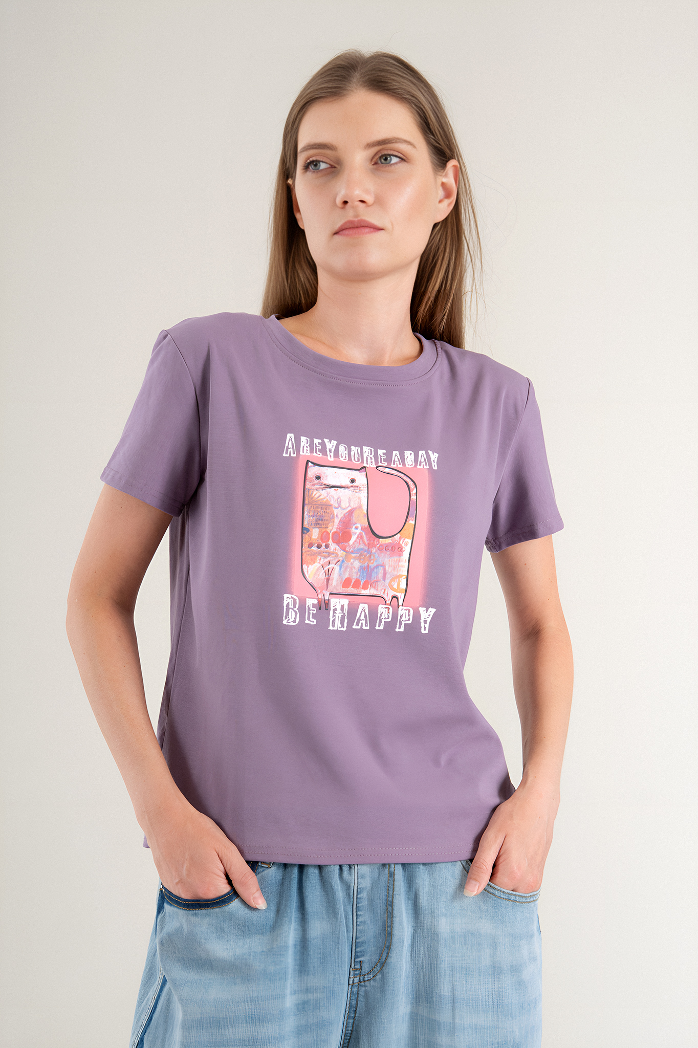 Дамска тениска от памук в лилаво с щампа котка и надпис