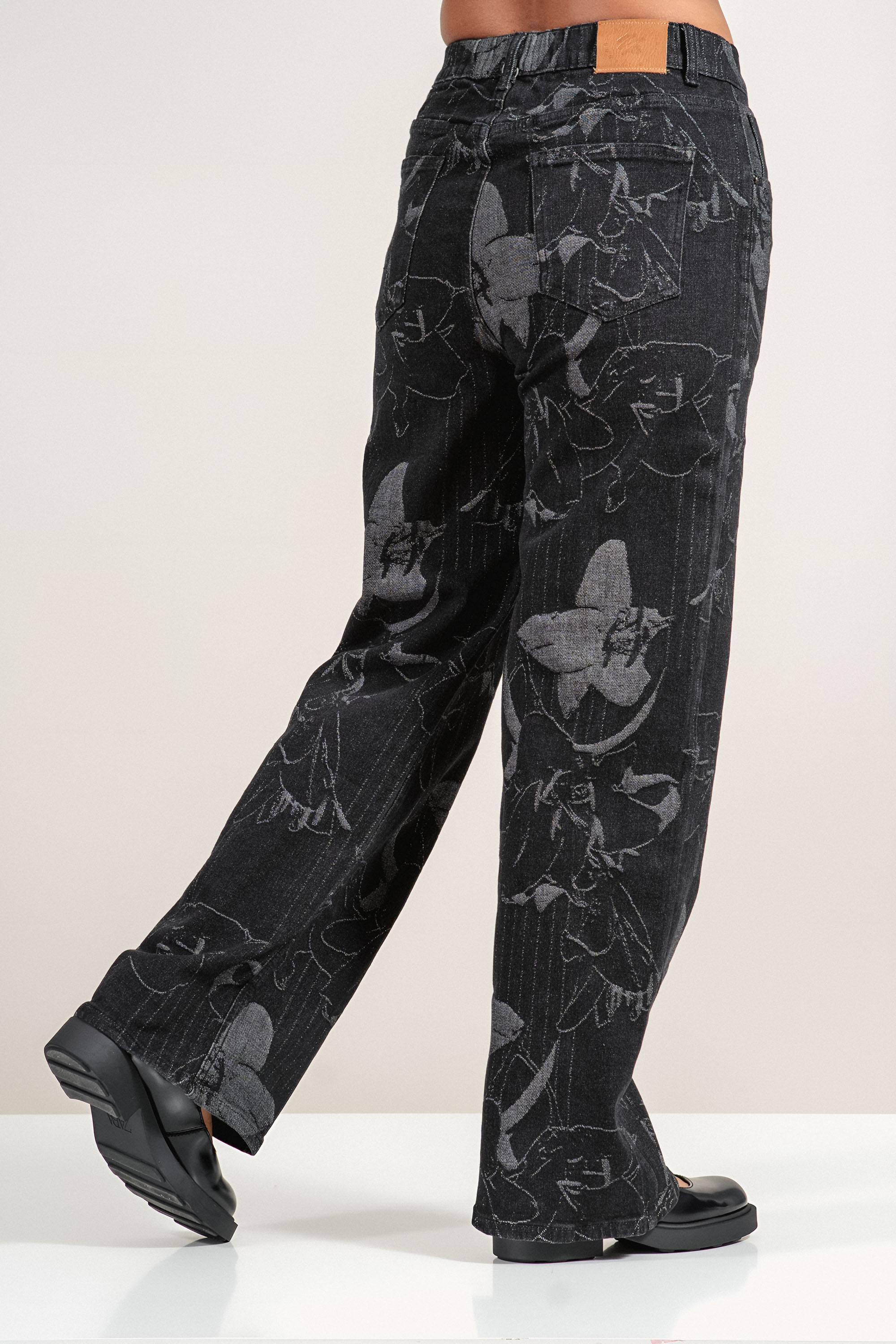 Дамски дънки