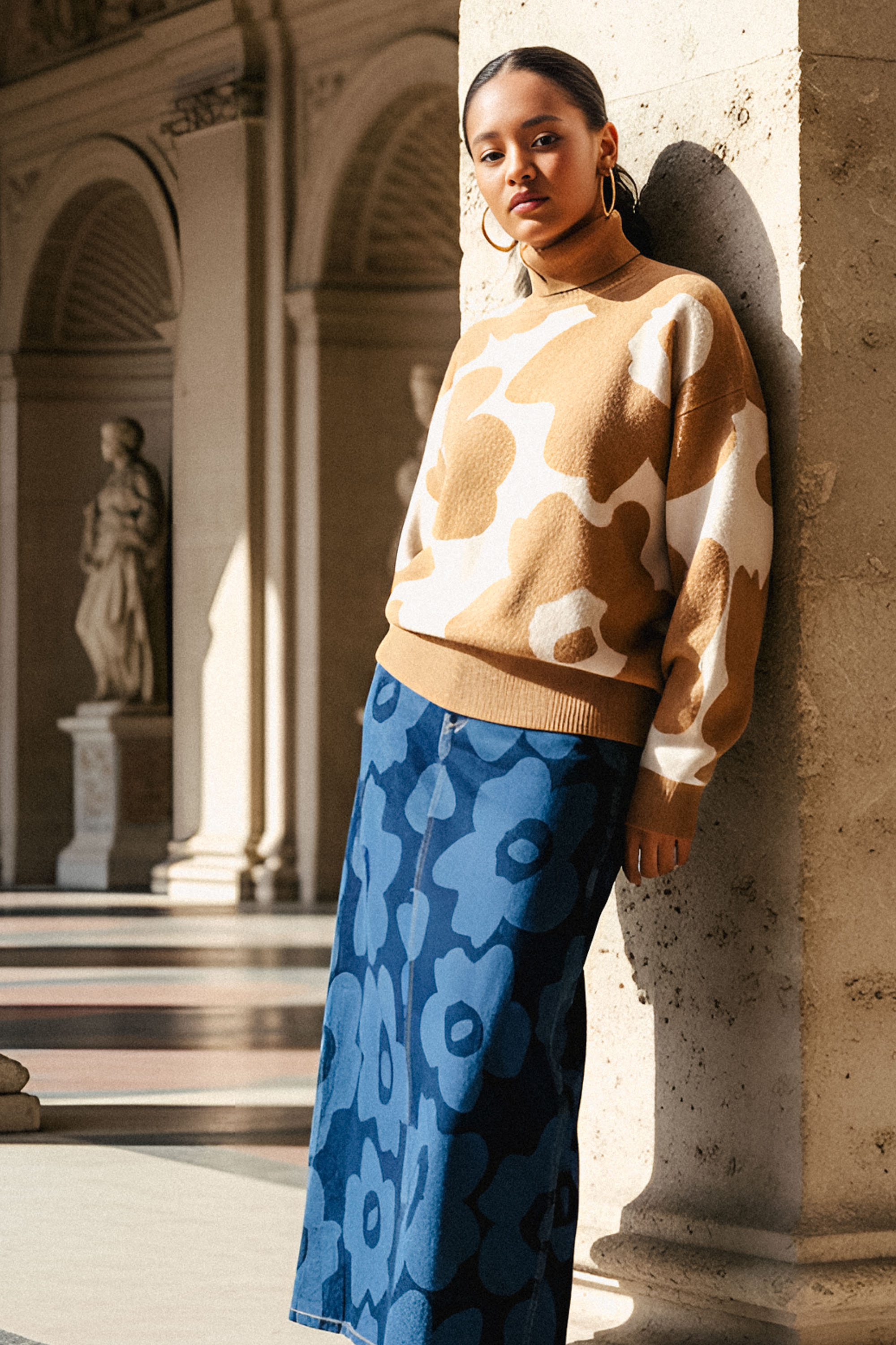 Дамски плетен пуловер